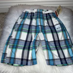 NWT, boys size 6, plaid, drawstring shorts.